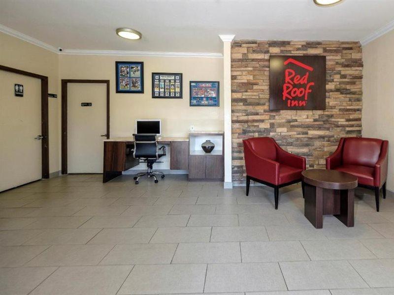 Red Roof Inn Arlington - Entertainment District Bagian luar foto